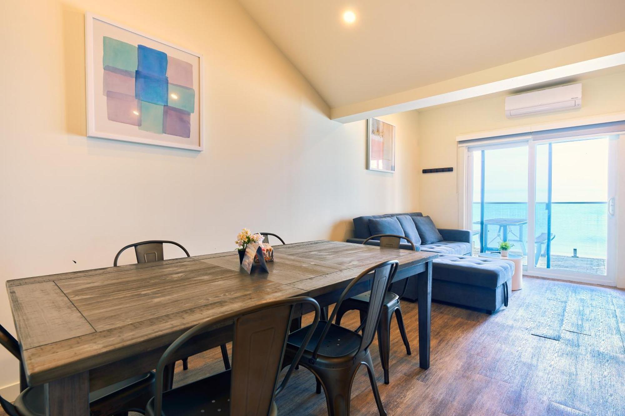 The Long Beach Resort - Beachfront Cottages & Townhouse Suites Wainfleet 外观 照片