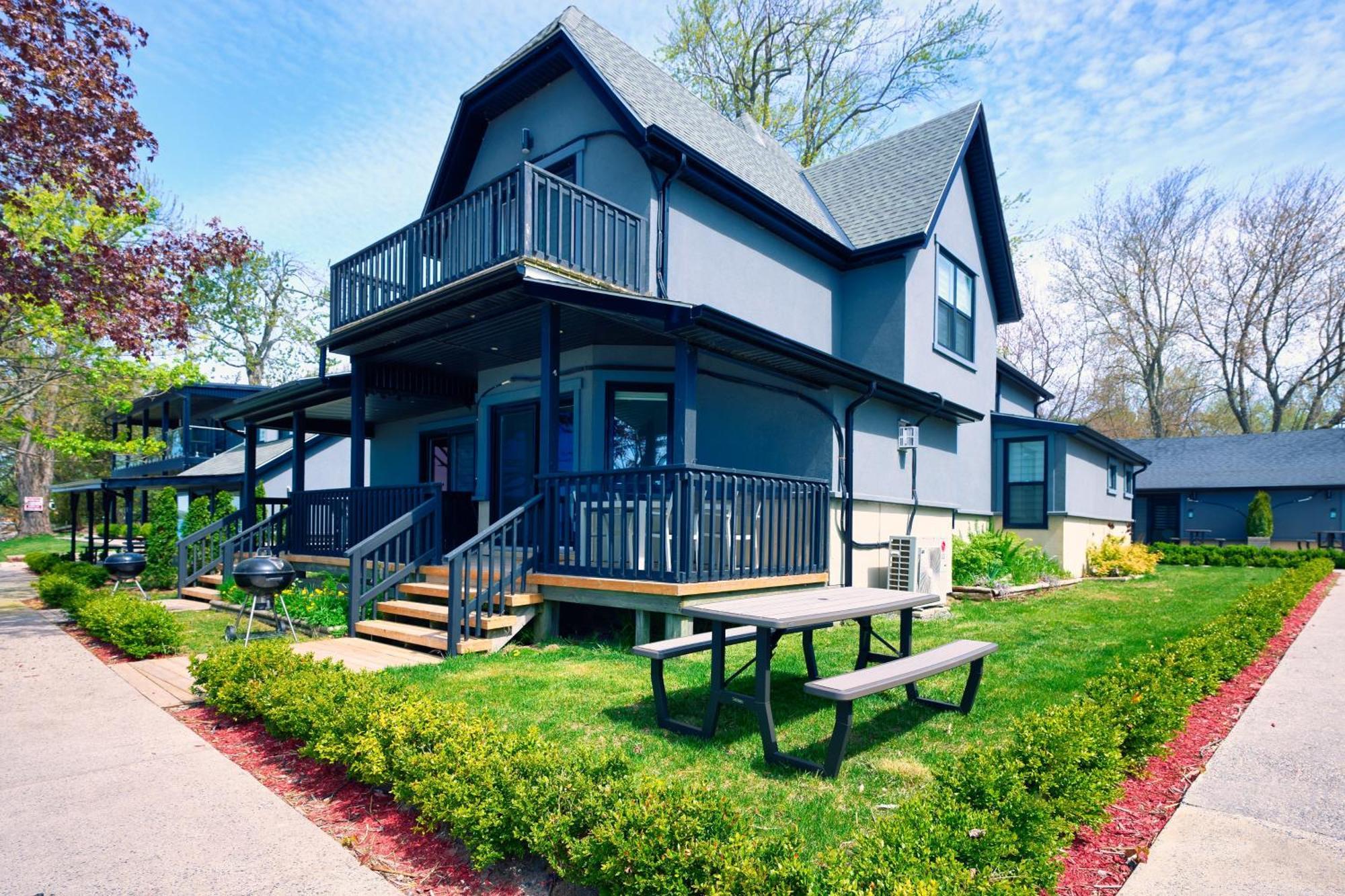 The Long Beach Resort - Beachfront Cottages & Townhouse Suites Wainfleet 外观 照片