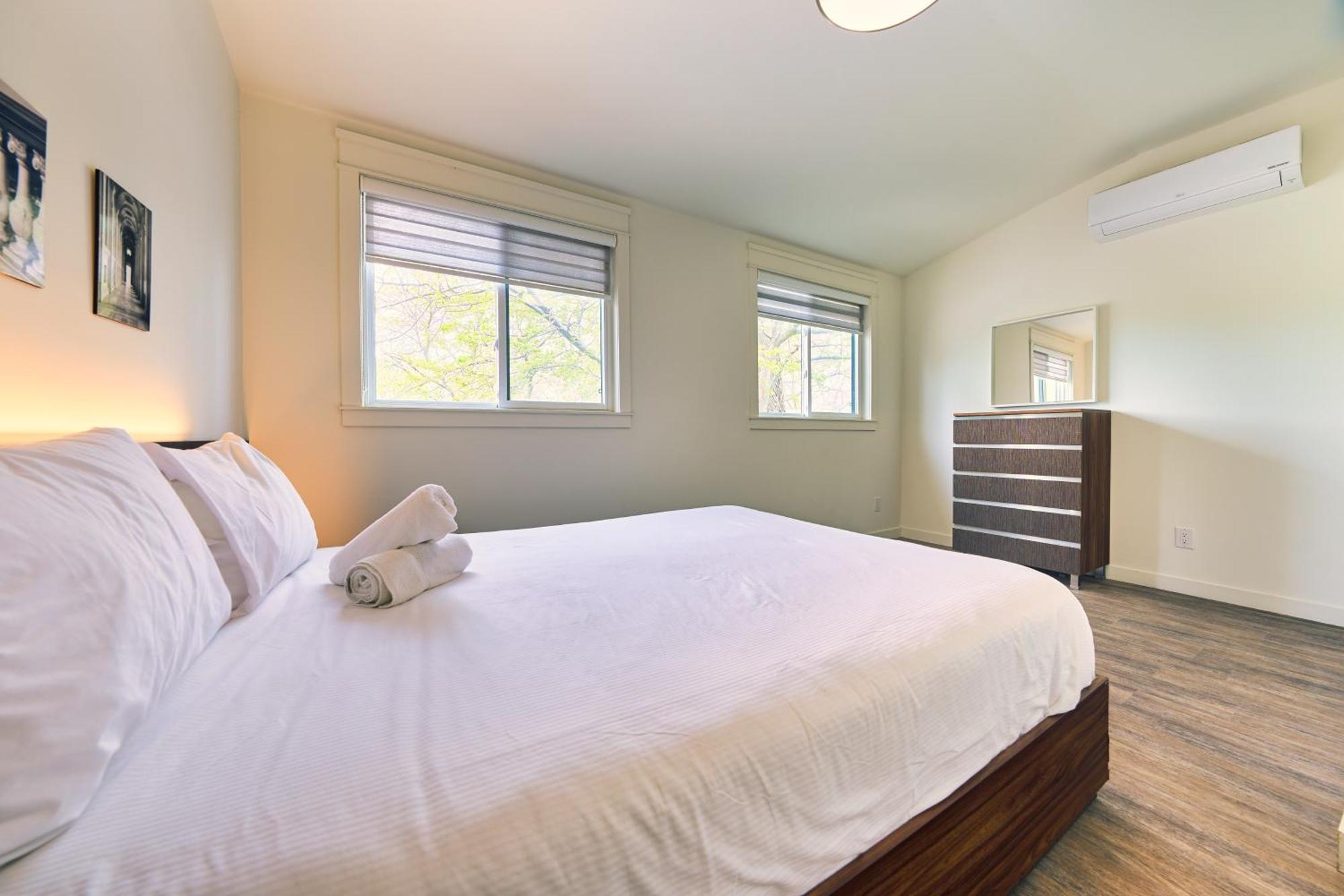 The Long Beach Resort - Beachfront Cottages & Townhouse Suites Wainfleet 外观 照片